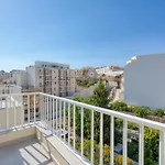 Sunsoaked Msida Penthouses With Hot Tub, Wifi & Ac By 360 Estates *