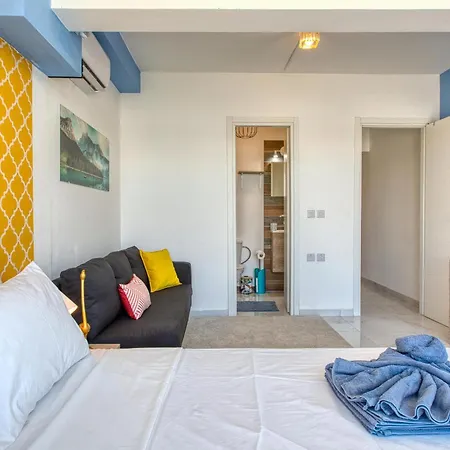 Sunsoaked Msida Penthouses With Hot Tub, Wifi & Ac By 360 Estates Apartman *