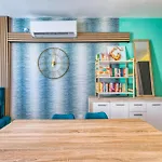 Sunsoaked Msida Penthouses With Hot Tub, Wifi & Ac By 360 Estates *