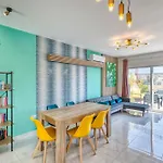 Sunsoaked Msida Penthouses With Hot Tub, Wifi & Ac By 360 Estates Apartament Santa Vennera