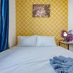 Sunsoaked Msida Penthouses With Hot Tub, Wifi & Ac By 360 Estates