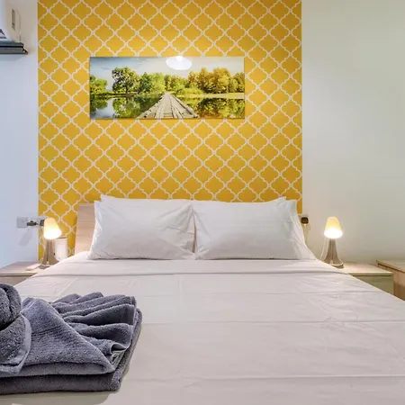Sunsoaked Msida Penthouses With Hot Tub, Wifi & Ac By 360 Estates *