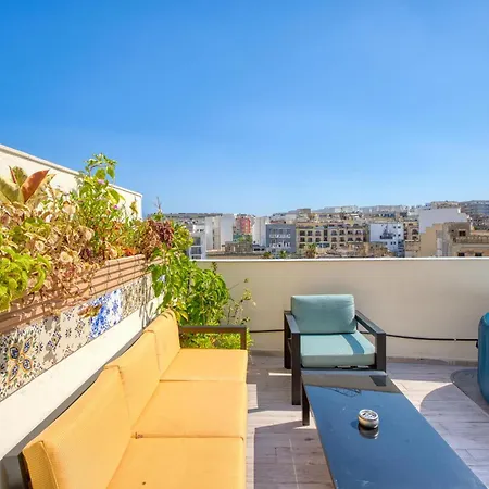 Sunsoaked Msida Penthouses With Hot Tub, Wifi & Ac By 360 Estates Apartamento