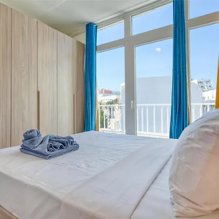 Sunsoaked Msida Penthouses With Hot Tub, Wifi & Ac By 360 Estates Apartamento Santa Vennera