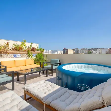 Sunsoaked Msida Penthouses With Hot Tub, Wifi & Ac By 360 Estates Santa Vennera