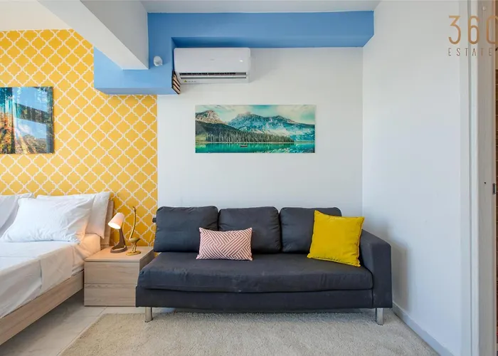 Sunsoaked Msida Penthouses With Hot Tub, Wifi & Ac By 360 Estates Santa Vennera