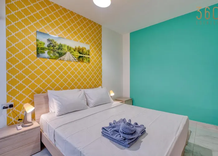 Apartamento Sunsoaked Msida Penthouses With Hot Tub, Wifi & Ac By 360 Estates