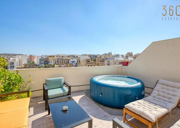 Sunsoaked Msida Penthouses With Hot Tub, Wifi & Ac By 360 Estates Apartamento *